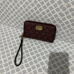 Michael Kors Wristlet